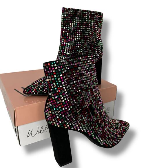 NEW Wild Pair Embellished Booties Size 7.5 Multicolor Bling High Heel Pointy Toe - Picture 9 of 12